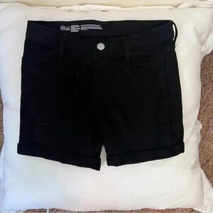 Black stretch snap shorts Size 10-12 size L